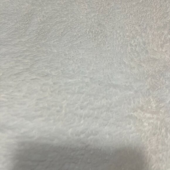 Fleece Fabric Assorted Pattern & Colors - Lot #4 - 4 Pieces - Picture 2 of 5